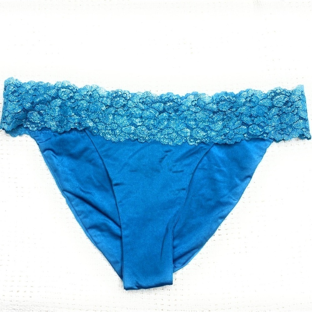 Beach‎ Bunny Metallic Lady Lace Bottom